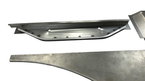 einschweissblech-reparaturblech-rep-blech-tuer-rechts-unten-unimog-403-406-413-416-421-cabrio-gerade-scheibe-shop_02