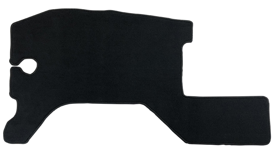 fussmatten-fussmatten-velour-hackenschutz-schwarz-unimog-424-425-427-437-shop_03