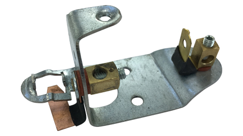 fassung-blinker-vorne-oval-unimog-401-402-404-406-411-421-shop_01