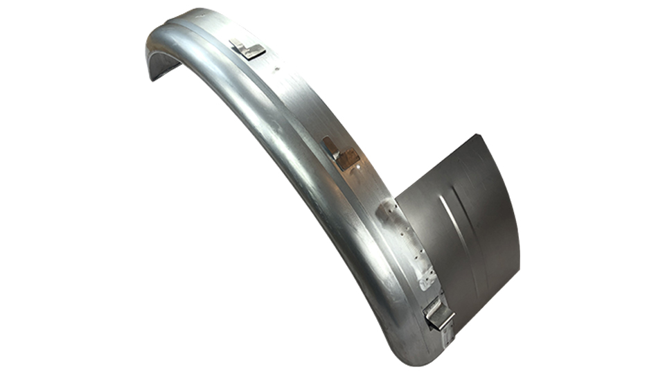 kotfluegel-vorne-schmal-links-blech-unimog-424-425-427-shop_01