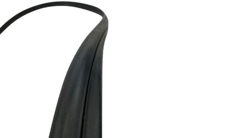 dichtung-einglasgummi-abdichtung-abschirmleiste-heckscheibe-schiebefenster-fenster-scheibe-unimog-424-425-427-435-437-shop_03