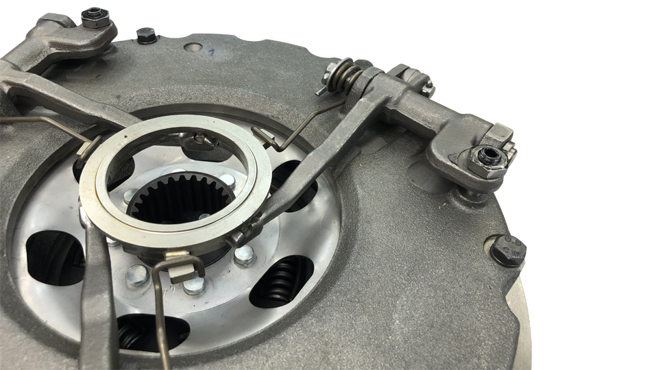 doppelkupplung-kupplung-kupplungsdruckplatte-druckplatte-unimog-403-406-413-416-417-shop_03